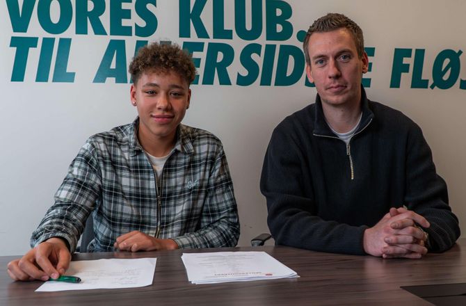 3F Superliga -Viborg skriver med Elliot Obiefule