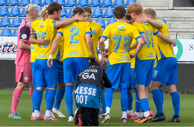 Betinia Liga -Mørk aften for Hobro: Giver os selv en kæmpe lussing
