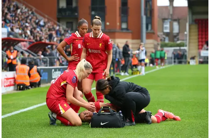 Liverpool FC Kvinder -Sofie Lundgaard skal opereres 