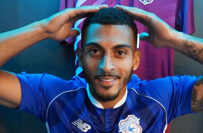 Championship -Cardiff låner angriber i West Bromwich
