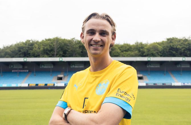 3F Superliga -Bekræftet: Hobro henter Viborg-back