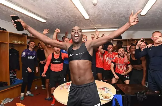 Premier League -Luton henter Marvelous Nakamba i Aston Villa
