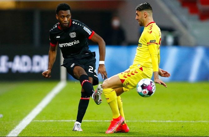 Bundesliga -Leverkusen-back er ude i flere måneder