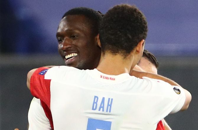Pokal -Bah og Slavia aner The Double efter pokalsejr