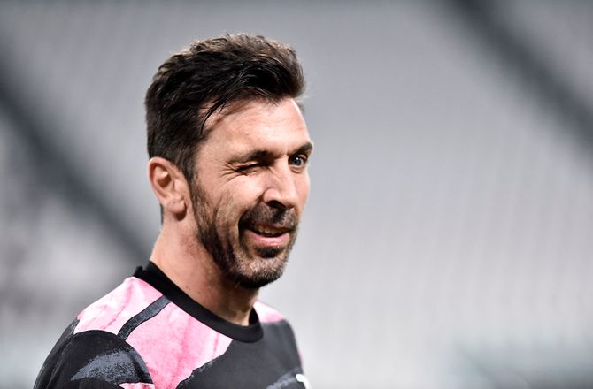 Serie A -Officielt: Buffon rykker til Parma