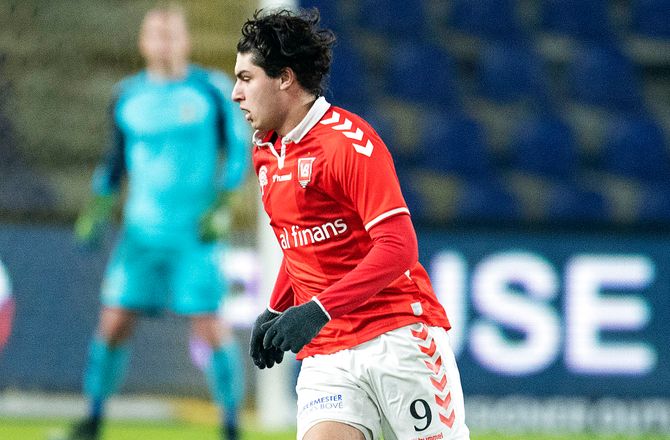 International -Skadet Faghir ude af sidste EM-kamp