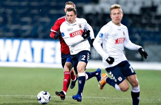 International -Avis: AGF'er ophæver og rykker til Ligue 2