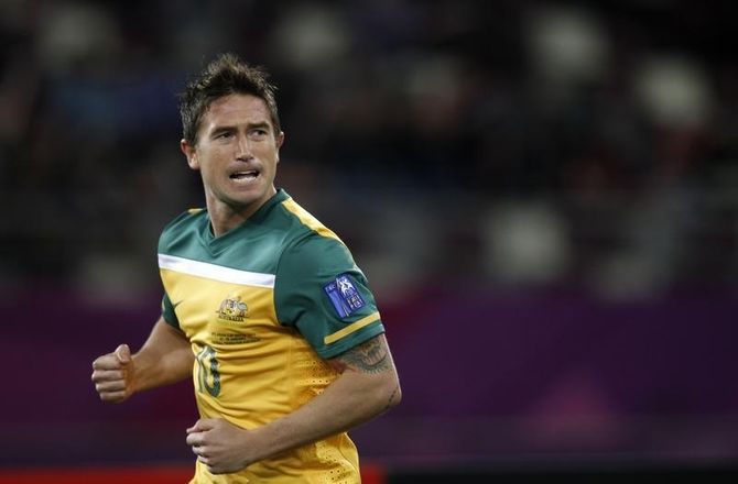 League 2 -Harry Kewell fyret som træner i League Two