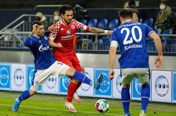 Bundesliga -Tyske medier: Schalke gafler Mainz-kaptajn