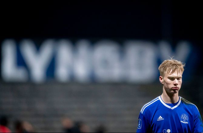 3F Superliga -Warming fik hypnose og tog piller mod flyskræk