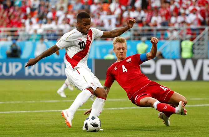 Primera División -Jefferson Farfan skifter tilbage til Peru