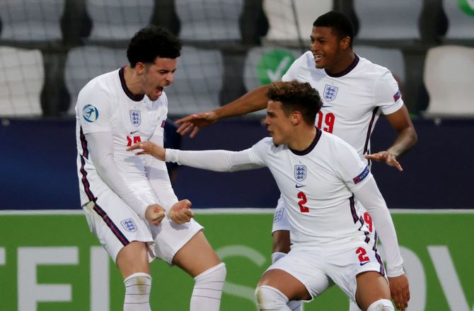 EM U21 -England U21 er finaleklar efter flot Cole Palmer-præstation