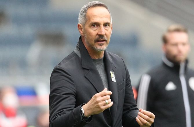 Bundesliga -Adi Hütter forlader Gladbach