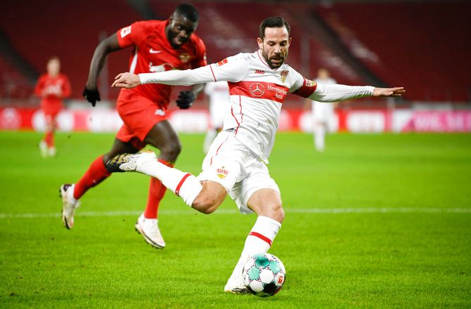 Bundesliga -Barrett og co. snupper fri Gonzalo Castro