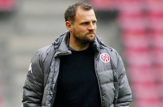 Bundesliga -Lovende midtbanespiller forlænger i Mainz