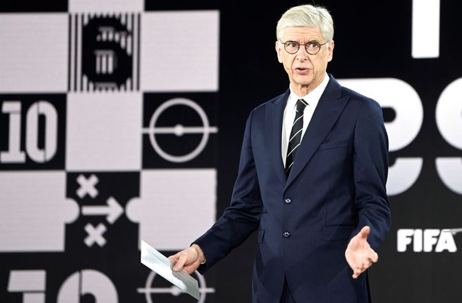 International -Saudi ansætter Wenger til PSG-showkamp