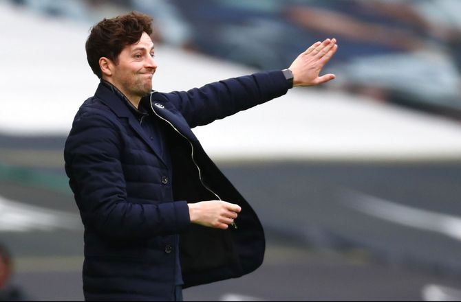 Championship -Mason jubler over West Brom-job: Det helt rigtige