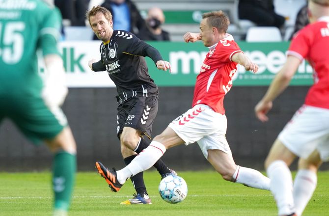 1. Division -38-årig back regner med Horsens-exit