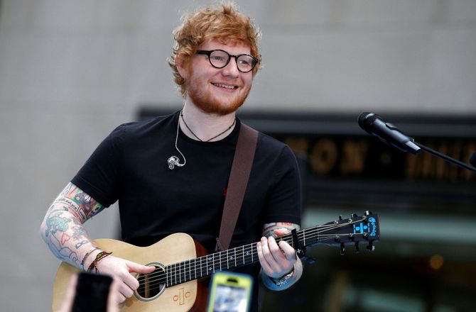 La Liga -Barça får Ed Sheeran på trøjen til El Clásico 