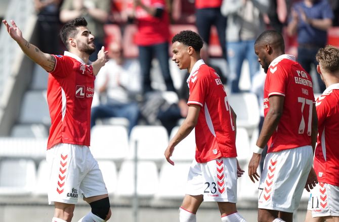 3F Superliga -Vejle starter med Opoku - Viborg bytter to