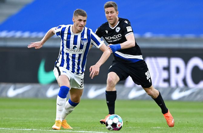 Bundesliga -Hertha forlænger med trænerens søn