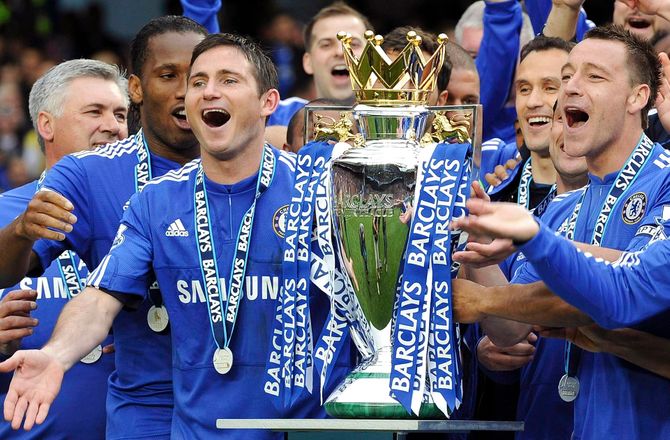 Premier League -John Terry vender tilbage til Chelsea