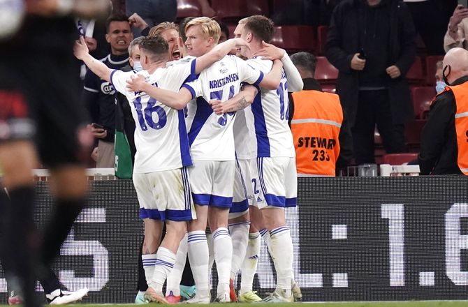 International -Medie: Steaua hæver prisen efter FCK-bud