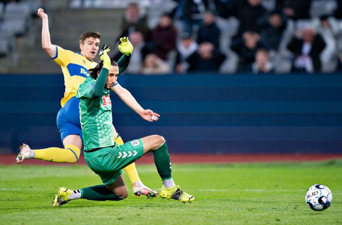 3F Superliga -Hausner tager AGF-nedtur på sin kappe