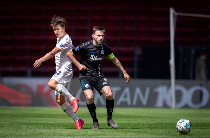 3F Superliga -FCK binder og forfremmer U19-topscorer