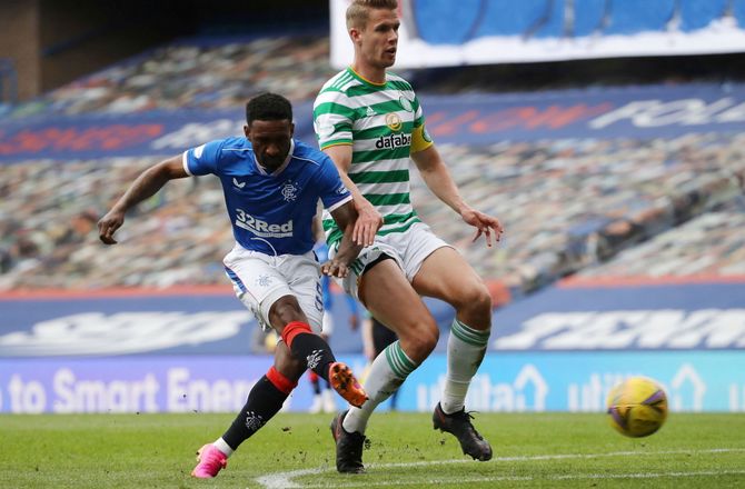 Premier League -Defoe vender tilbage til Spurs som akademitræner 