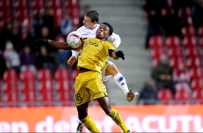 Danmarksserien -Jimmy Mayasi fik debut for DS-hold i sejr