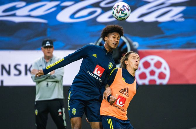 EM -Skadet FCM-midt udgik af Sveriges træning