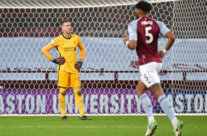 Premier League -Medie: Liverpool-keeper vender retur til barndomsklubben