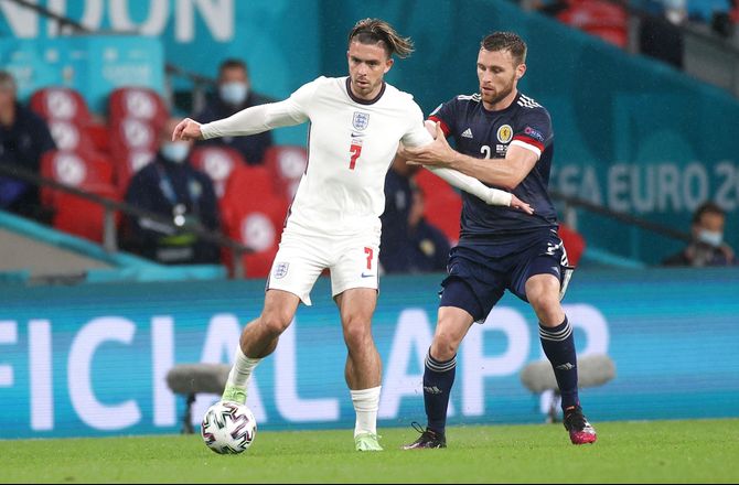 EM -Skotsk back psykede Grealish: Du ser godt ud