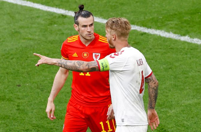 EM -Kjær hyldes: Kåret til bedste spiller i runden