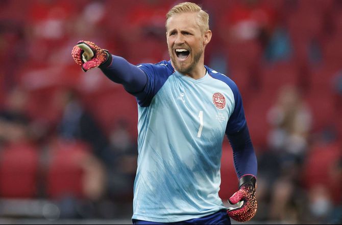 EM -Schmeichel: Det bliver dejligt ikke at fryse