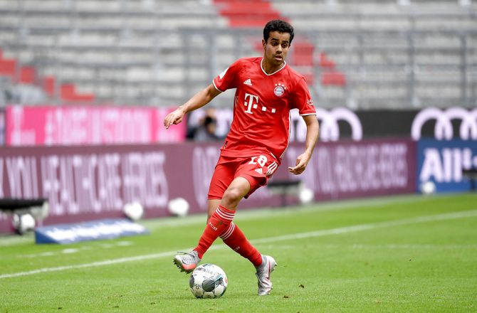 Tyskland -Bayern udlejer offensiv midt til Regensburg