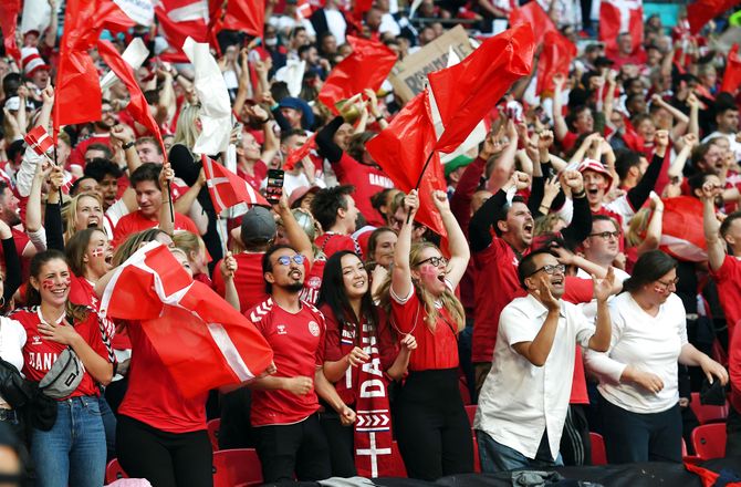 EM -DBU ser med alvor på Wembley-chikane