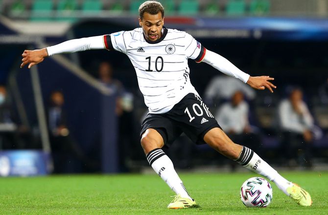 International -Wolfsburg henter tysk City-angriber 