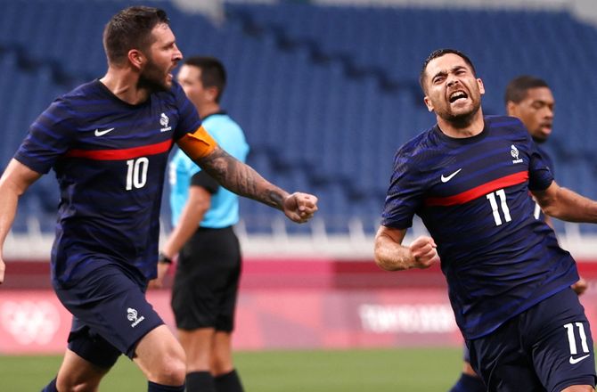 Ligue 1 -Montpellier forlænger med Teji Savanier