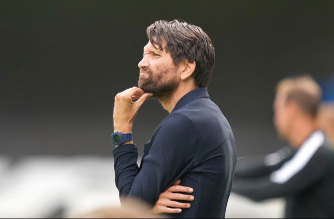 NordicBet Liga -Van der Vaart: Hyballas tilgang var forkert