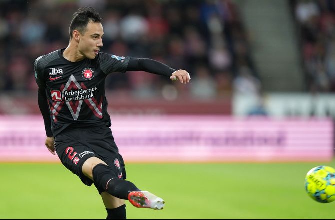 3F Superliga -FCM ophæver med Dion Cools
