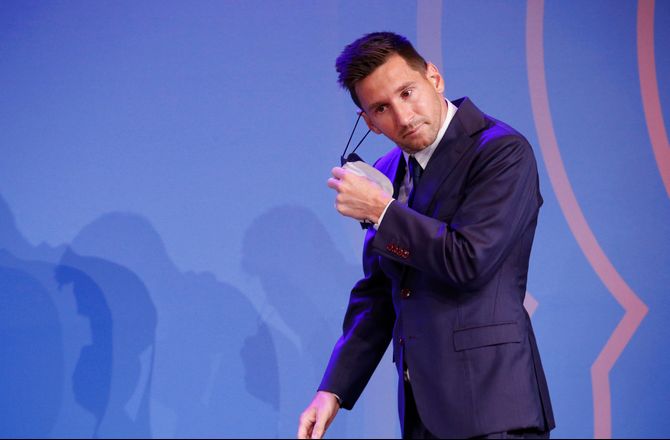 La Liga -Messi: Halverede min løn - men intet at gøre