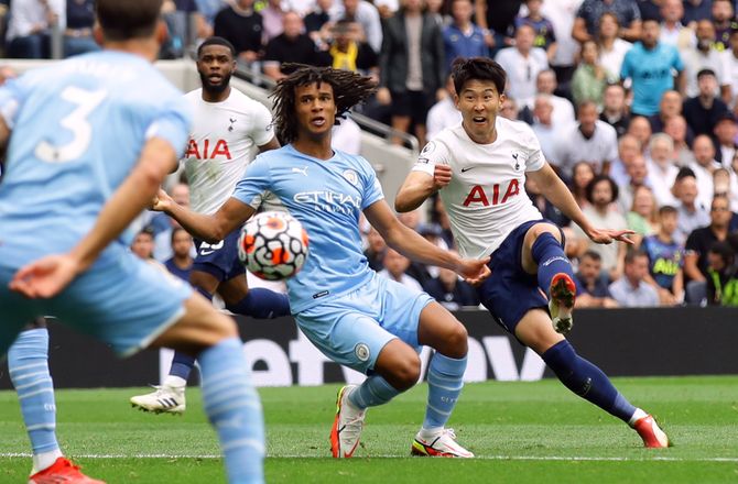 Premier League -Spurs tog stikket mod de forsvarende mestre