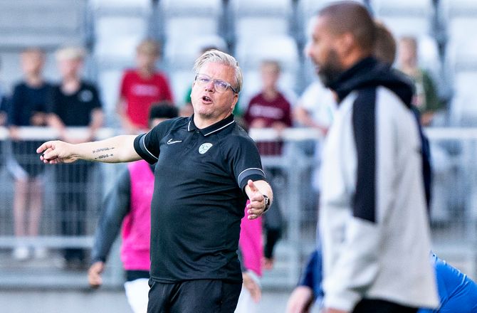 Sydbank Pokalen -VFF-træner efter pokal-exit: Hamrende irriteret
