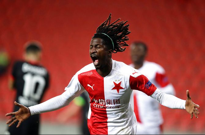 International -Medie: Slavia-kant dumpede lægetjek i FCK