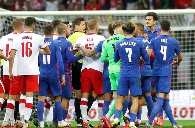 VM -FIFA: Undersøger episode i Polen-England