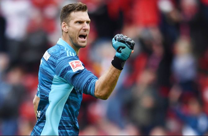 Bundesliga -Rønnow-rival er på ugens Bundesliga-hold