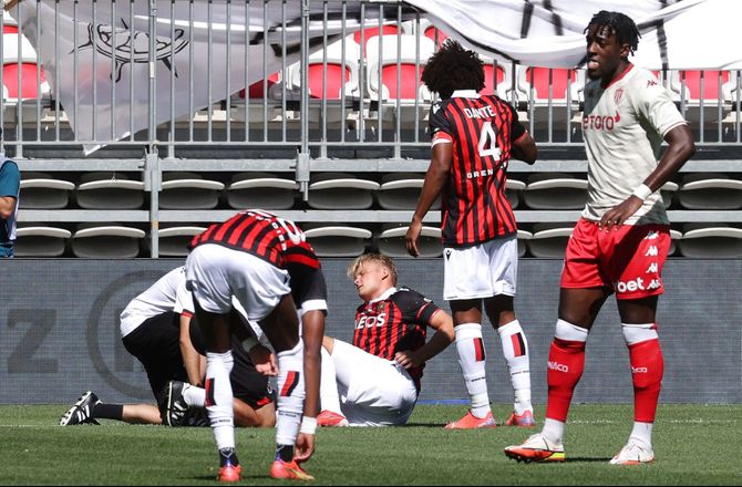Ligue 1 -Udgået Dolberg slipper med skrækken