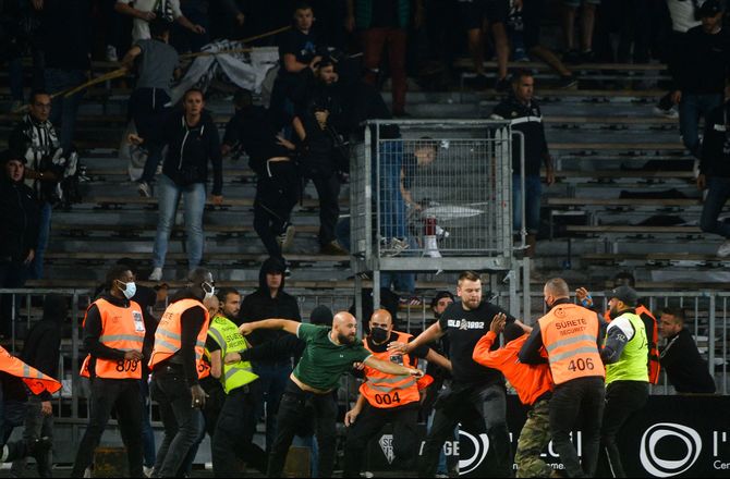 Ligue 1 -Franske klubber får betinget pointstraf
